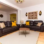 Albuera Villa *