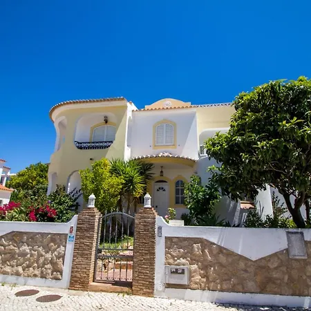 Albuera Villa *